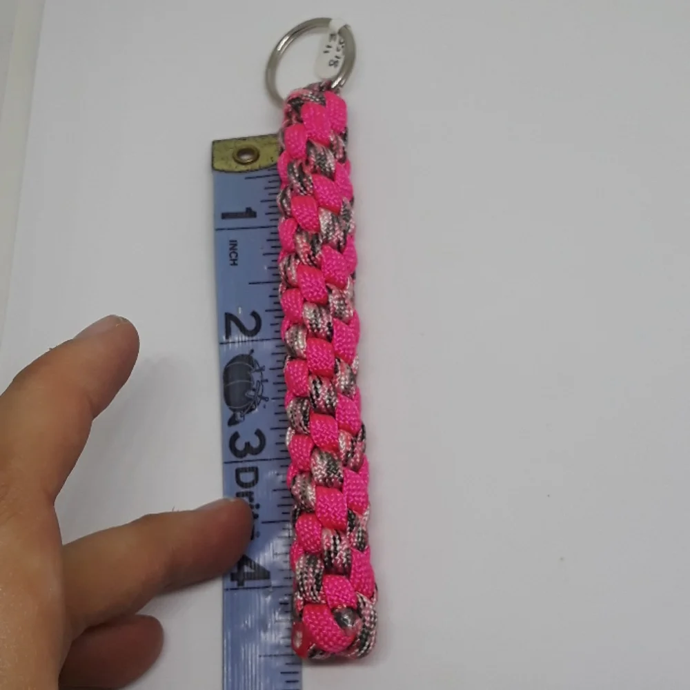 paracord keychain
